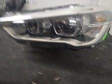 BMW X1 F48 Fari Full LED