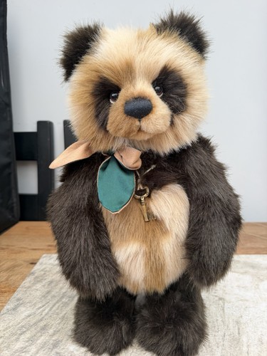 Charlie bears roberto - bears,