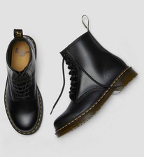 Anfibi in pelle Dr. MARTENS N