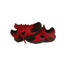 **NIKE AIR HUARACHE RUN