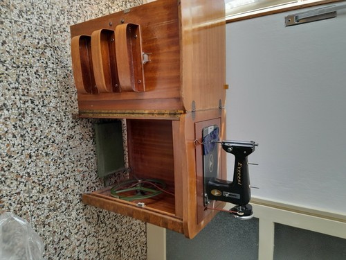 Macchina cucire vintage - da,