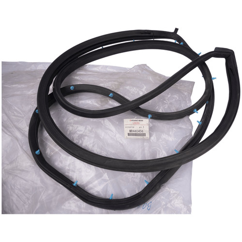 Mitsubishi pajero weatherstrip - mitsubishi,