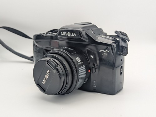 Minolta dynax 7xi - minolta,