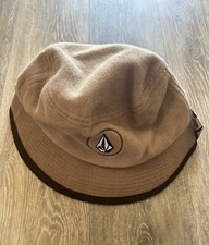 Nuovo adesivo cappello volcom - nuovo,