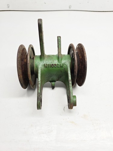 John deere 110 - john, round