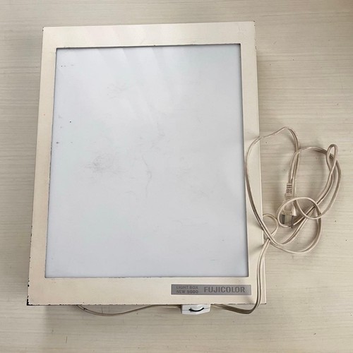 Fujicolor light box - light,