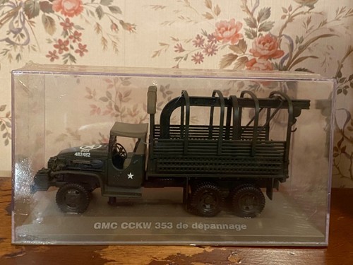Ancienne voiture miniature - voiture, gmc