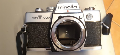 Macchina fotografica analogica