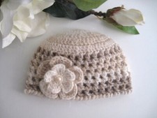 Cappello cappellino neonata uncinetto lana corredino nascita mano handmade