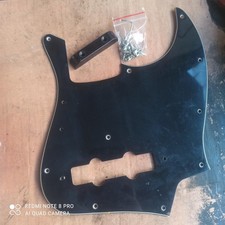 FENDER  Jazz  Bass  Cover