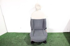 ASIENTO DELANTERO DERECHO /