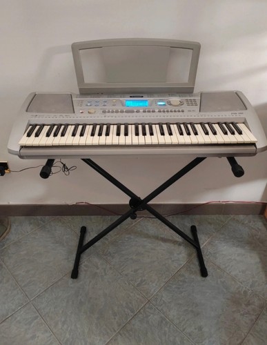 Pianola yamaha - pianola,