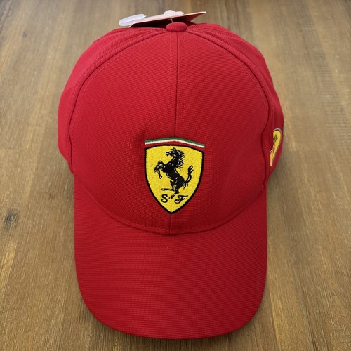 Cappello rosso ufficiale - cappello,