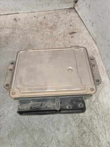 0281011943 centralina motore