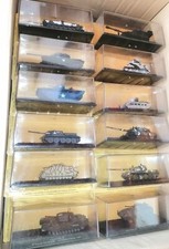 CARRI ARMATI CON FASCICOLO VARI MODELLI DE AGOSTINI 1/72