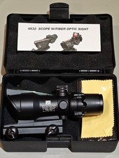  Cannocchiale Mirino Tattico 4x32 con fibra ottica e slitta da 20 mm