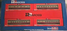 RIVAROSSI ITALIA 2551 Set 4 carrozze TEE livrea rosso/beige, logo FS televisore