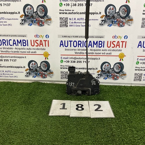 Serratura porta anteriore - serratura,
