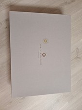 Emilia Burano scatola vuota