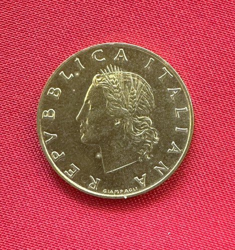 Italy 1970 lire - 20, lire.