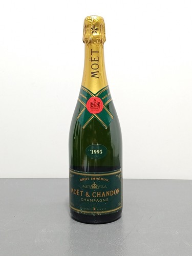 Champagne moet chandon 1995 - champagne,