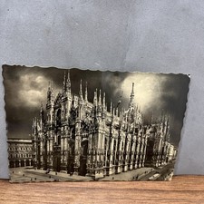 CARTOLINA BIANCO E NERO MILANO