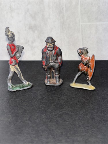 Statuine giocattolo in - 3,