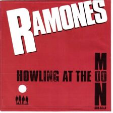 Ramones – Howling At The