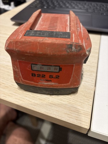 Batteria agli ioni litio - ioni,