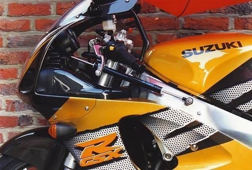 Suzuki gsxr 750 1996 - gsxr, toby