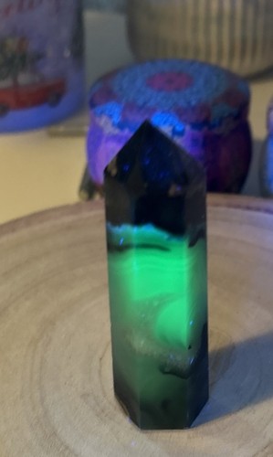 Volcano agate crystal - agate, tower