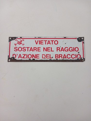 Targa smaltata - targa,