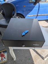 Registratore di cassa Smart till by APG cash drawer Cassetto Monete Banconote 