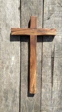 Croce in legno di noce 41x23 fatta a mano