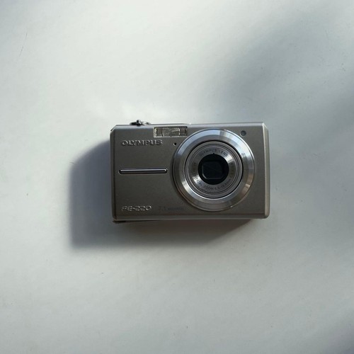 Fotocamera digitale compatta