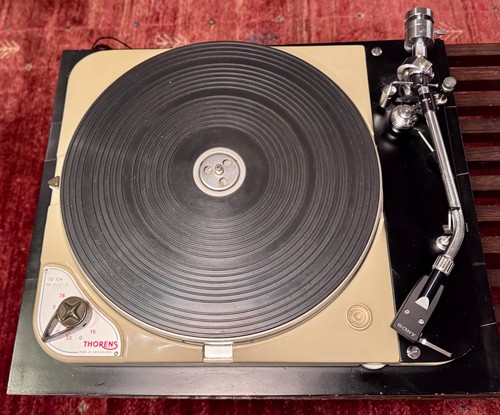 Thorens 124 turntable - thorens, td