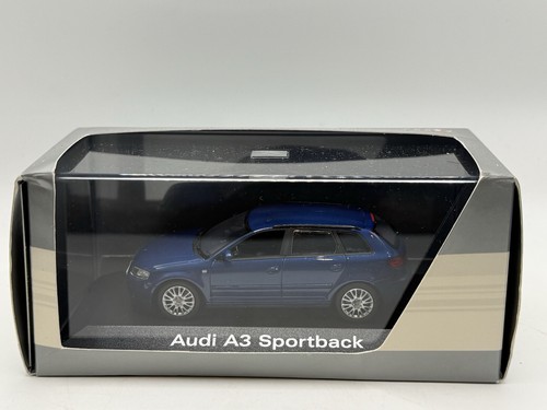 Minichamps audi 8p 3 - minichamps,