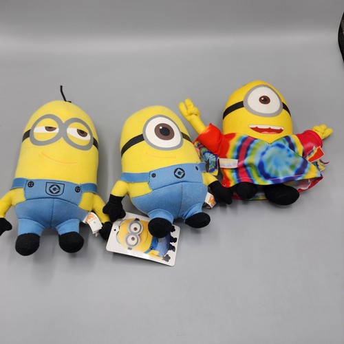 Minion despicable plush lot - despicable, me