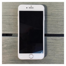 Apple iPhone 8