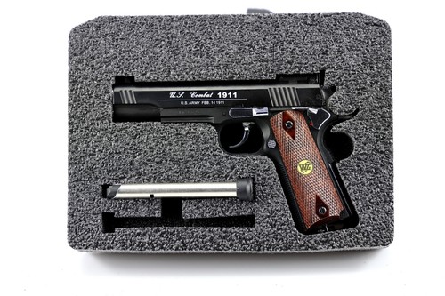 Schiuma pretagliata pistola