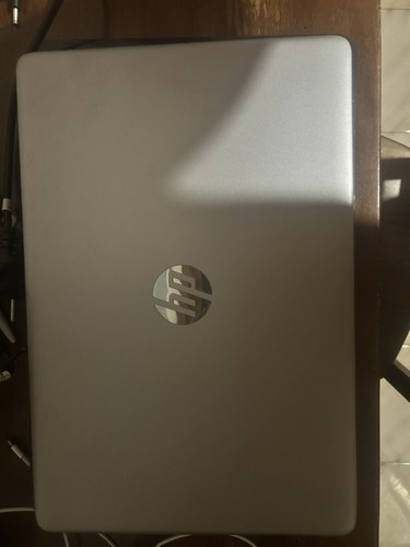 Computer portatile grigio - computer,