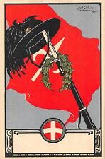 C742) WW1 BANDIERA DI TRIESTE E CAPPELLO DEI BERSAGLIERI APPOGGIATO SU BAIONETTA