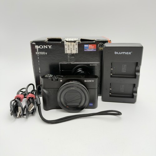 Sony cyber shot - cyber-shot, v