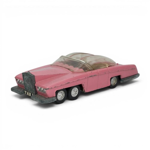 Dinky toys 100 lady - 100, penelope's