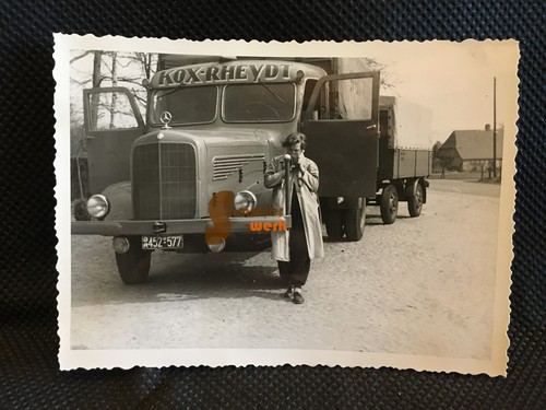 Vecchia foto camion mercedes - vecchia,