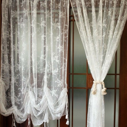 Tenda palloncino ricamata - a,