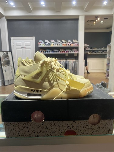 Sneakers collaborative