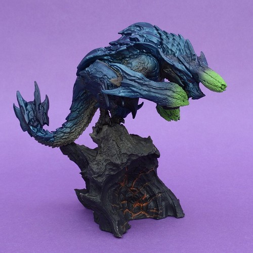 Action figure monster hunter - monster,