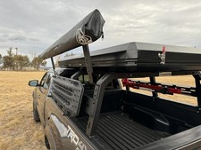 Staffe di montaggio per tenda