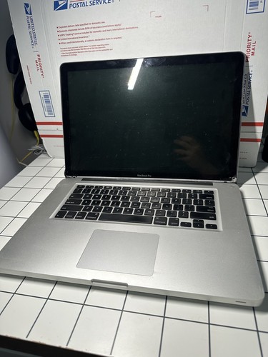 Macbook pro pollici unibody - 15,